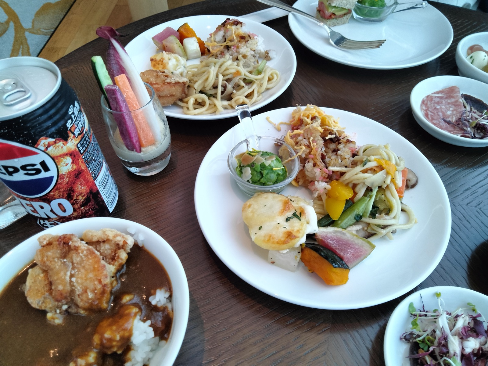カクテルタイムの料理