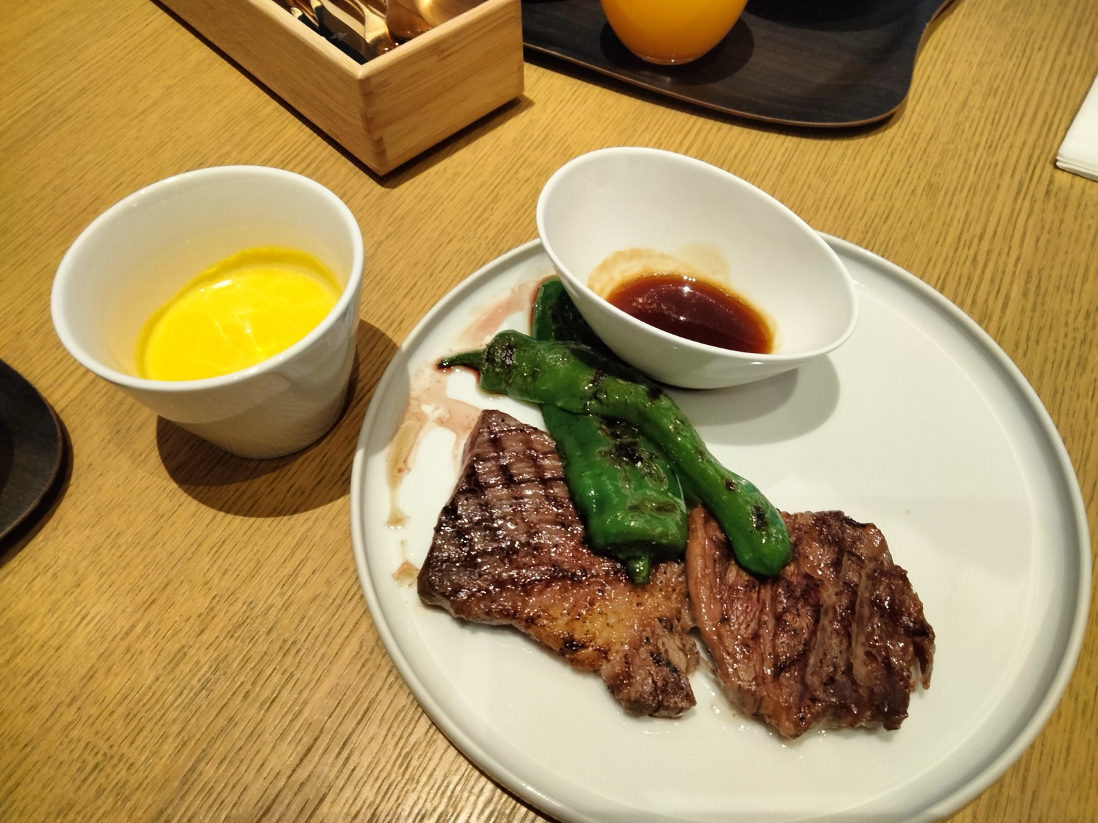 TENJIN 朝食 ステーキ（追加料金）