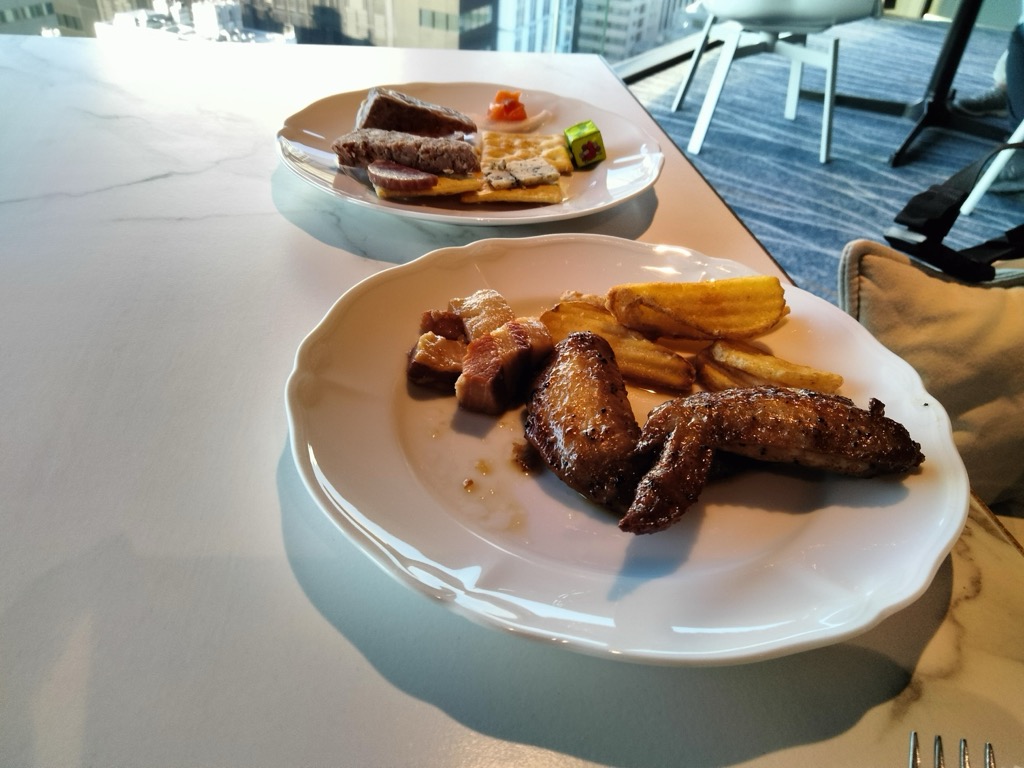 イブニングライトミールの手羽先