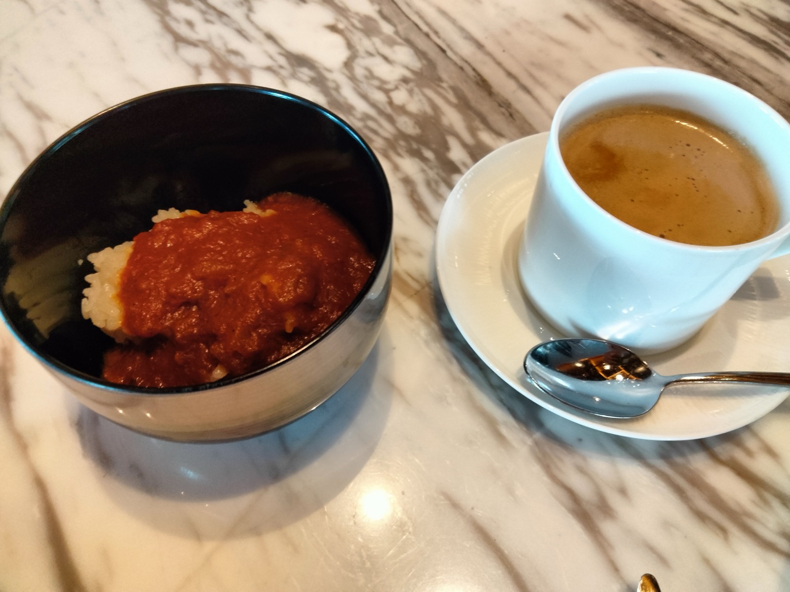 朝食の名物カレー